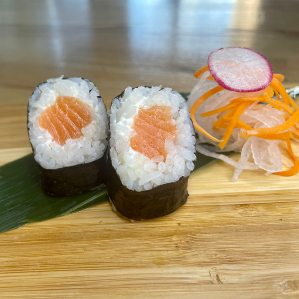 Maki Salmón con Queso